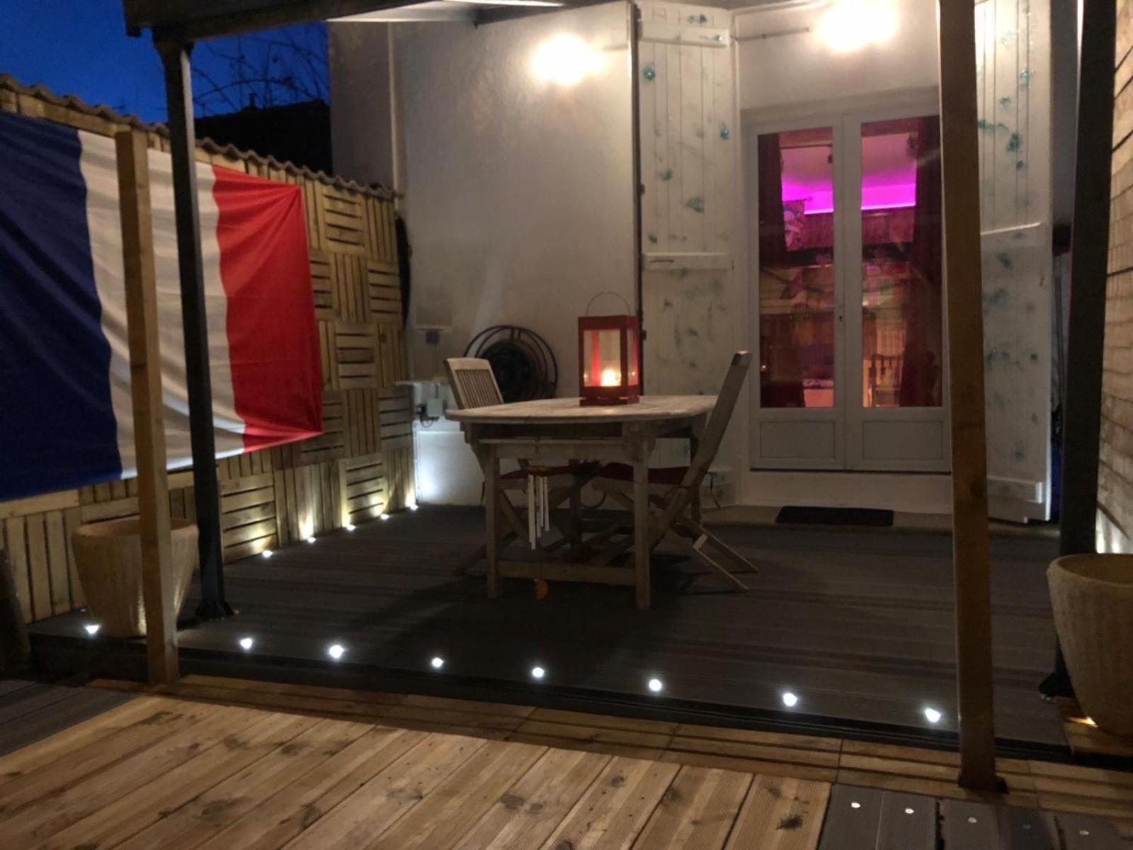 Romantic Room - Studio Jardin - Proche Disneyland Paris 克雷西拉沙佩勒 外观 照片